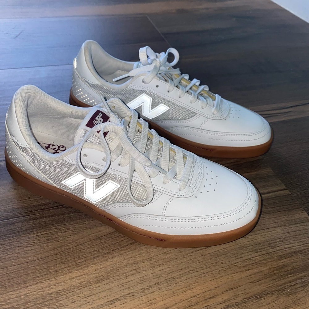 New Balance 440